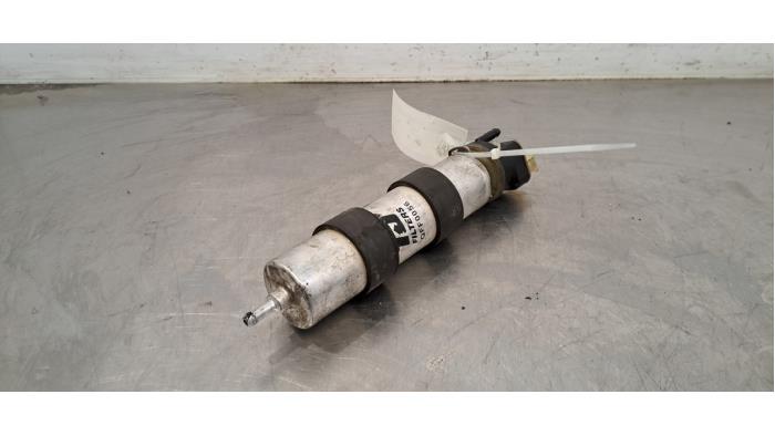 Begagnade Bränslefilter BMW X5 (F15) xDrive 35d 3.0 24V Pris € 24,20 Inklusive moms erbjuds av Autohandel Didier