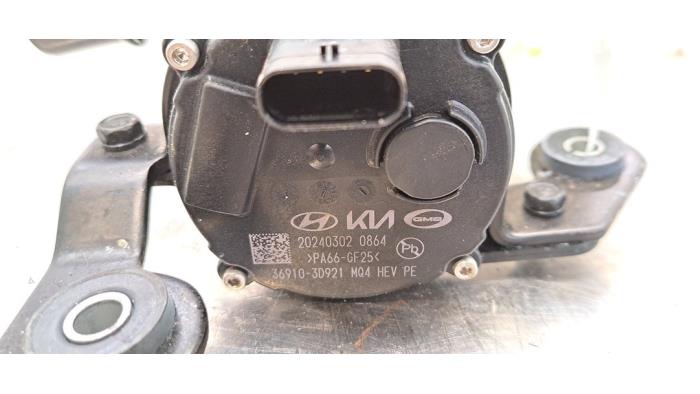 Extra vattenpump från en Kia Sportage (NQ5E) 1.6 T-GDi Hybrid 16V AWD 2024