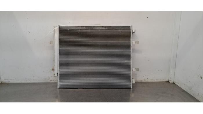 Klima Kondensor van een Audi Q4 Sportback (4FN) 45 e-tron 82 kWh 2024