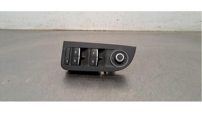 Usados Interruptor combinado de ventanillas Alfa Romeo Giulia (952) 2.9 Bi-Turbo V6 24V Quadrifoglio Verde Precio € 96,80 IVA incluido ofrecido por Autohandel Didier