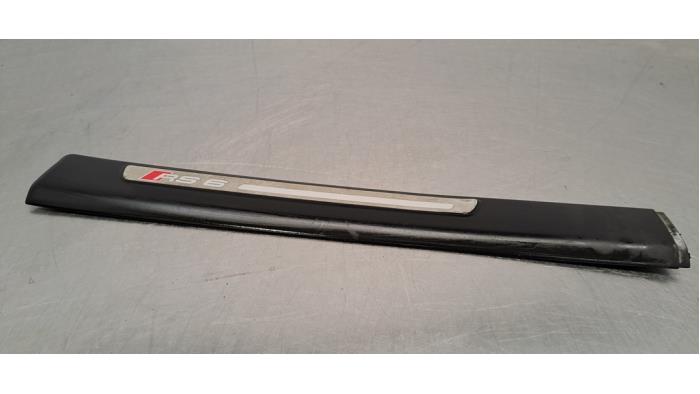 Front sill trim cover