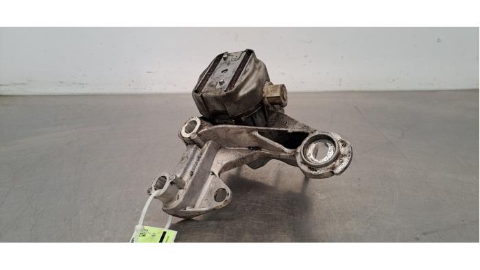 Usagé Support moteur Audi RS 6 Avant (C6) RS6 5.0 V10 40V TFSI Prix € 332,75 Prix TTC proposé par Autohandel Didier
