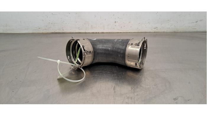 Gebrauchte Intercooler Schlauch BMW M3 Touring (G81) 3.0 Competition xDrive Turbo 24V Preis € 96,80 Mit Mehrwertsteuer angeboten von Autohandel Didier