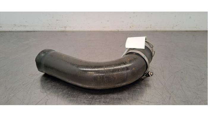 Gebrauchte Intercooler Schlauch Renault Master III (FV) 2.3 dCi 135 16V FWD Preis € 30,25 Mit Mehrwertsteuer angeboten von Autohandel Didier