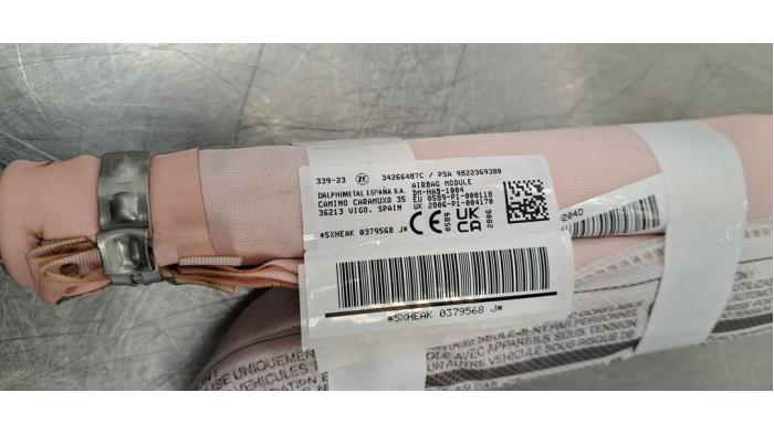 Takgardinairbag, höger från en Citroën C5 Aircross I (A4/AC/AJ/AR) 1.5 Blue HDi 130 16V 2024
