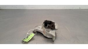 Begagnade Motorfäste Honda Civic (FK6/7/8/9) 1.6 i-DTEC 16V Pris € 54,45 Inklusive moms erbjuds av Autohandel Didier