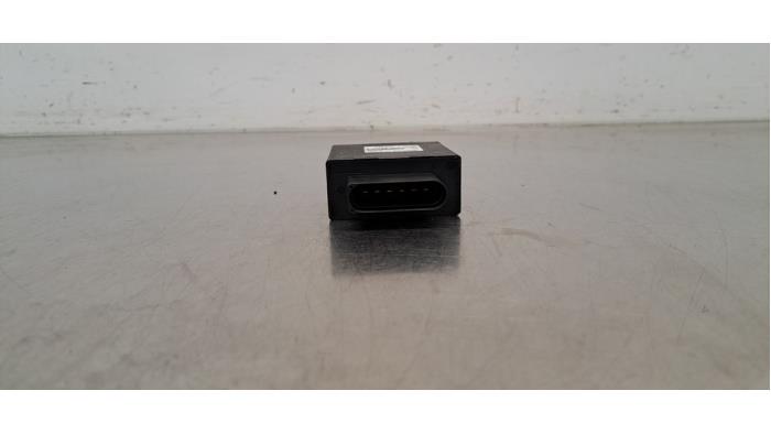 Usagé Module pompe carburant Volkswagen Transporter T6 2.0 TDI 150 Prix € 30,25 Prix TTC proposé par Autohandel Didier
