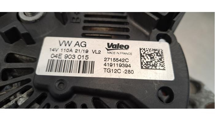 Dynamo van een Volkswagen Polo VI (AW1) 1.0 TSI 12V 2019