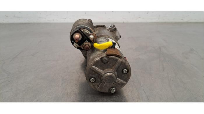Startmotor från en Ford Transit Custom 2.0 TDCi 16V Eco Blue 130 2019