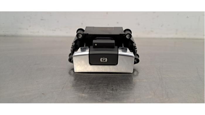 Gebrauchte Handbremse Schalter Landrover Range Rover Velar (LY) 3.0 D300 AWD Preis € 30,25 Mit Mehrwertsteuer angeboten von Autohandel Didier