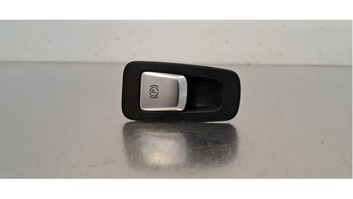 Gebrauchte Handbremse Schalter Mercedes C (W205) C-220d 2.0 Turbo 16V Preis € 18,15 Mit Mehrwertsteuer angeboten von Autohandel Didier