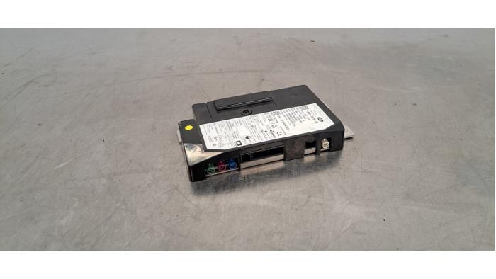 Używane Modul Bluetooth Landrover Range Rover Sport (L1) 3.0 P400 MHEV Cena € 332,75 Z VAT oferowane przez Autohandel Didier