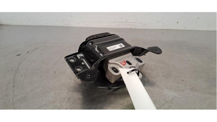 Used Engine mount Volkswagen Golf VIII (CD1) 2.0 GTI Clubsport 16V Price € 24,20 Inclusive VAT offered by Autohandel Didier