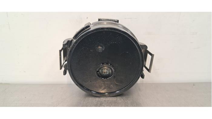 Begagnade Regnsensor Renault Master III (FV) 2.3 dCi 135 16V FWD Pris € 18,15 Inklusive moms erbjuds av Autohandel Didier