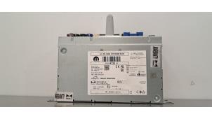 Usados Módulo de radio Peugeot 3008 III e-3008 210 73 kWh Precio € 459,80 IVA incluido ofrecido por Autohandel Didier