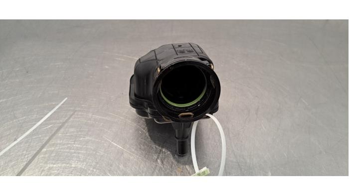 Intercooler Rohr van een Ford Puma 1.0 Ti-VCT EcoBoost mHEV 12V 2024