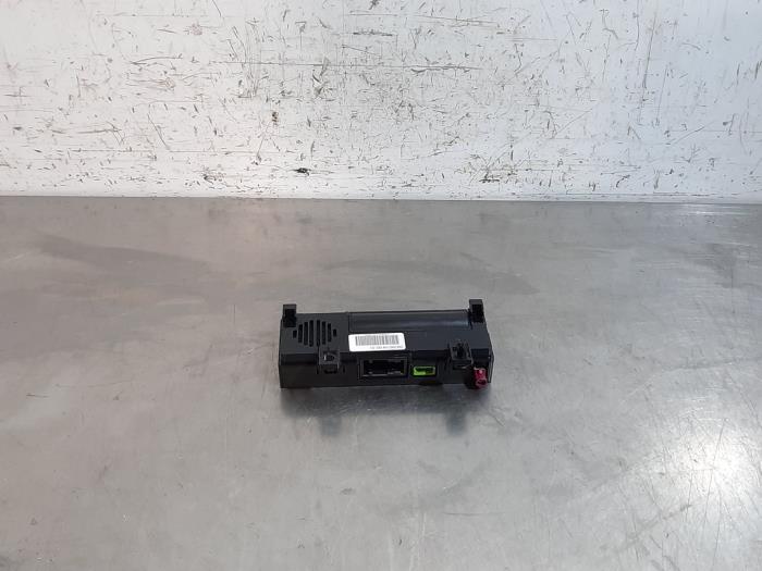 Begagnade Bluetooth-modul Citroen Grand C4 Spacetourer (3A) 1.2 12V PureTech 130 Pris € 60,50 Inklusive moms erbjuds av Autohandel Didier