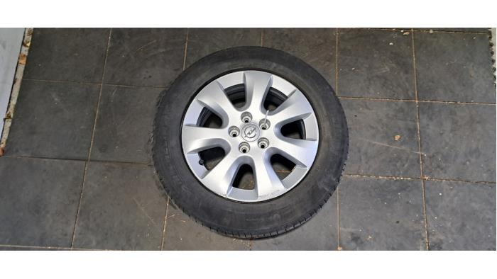 Używane Obrecz + Opona Opel Combo Life/Tour 1.2 130 Cena € 133,10 Z VAT oferowane przez Autohandel Didier