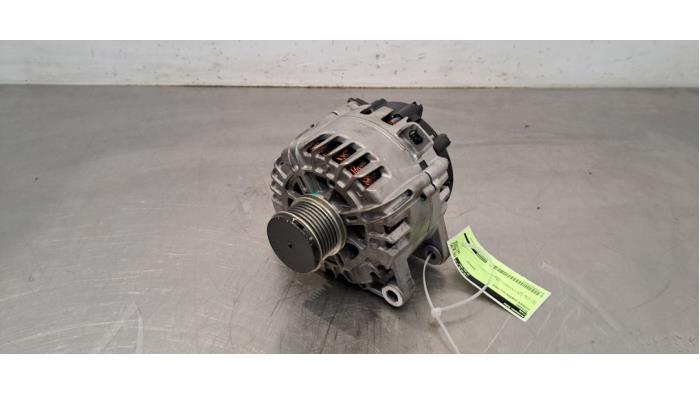 Begagnade Dynamo Citroen Jumper (U9) 2.2 Blue HDi 140 Pris € 332,75 Inklusive moms erbjuds av Autohandel Didier