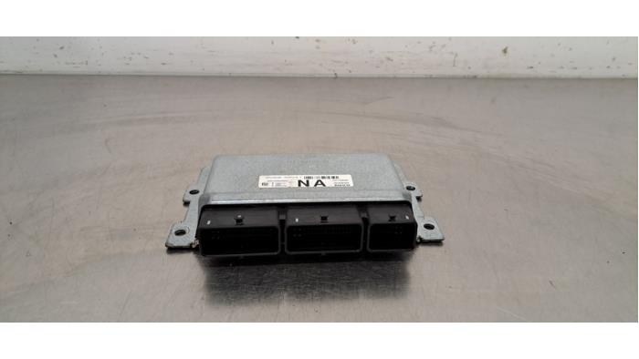 Used Engine management computer Renault Captur II (RJB) 1.0 TCe 90 12V Price € 332,75 Inclusive VAT offered by Autohandel Didier