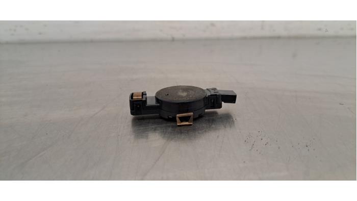 Begagnade Regnsensor Skoda Kodiaq (PSAC) 1.5 TSI MHEV 16V Pris € 30,25 Inklusive moms erbjuds av Autohandel Didier