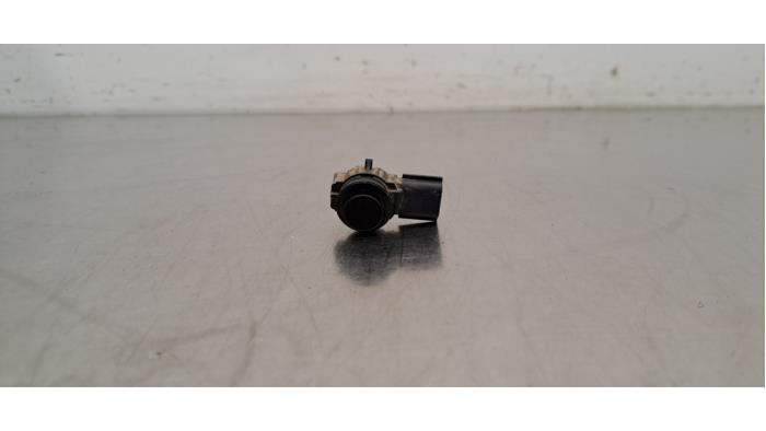 Usados Sensor PDC Renault Express 1.5 dCi 95 Precio € 18,15 IVA incluido ofrecido por Autohandel Didier