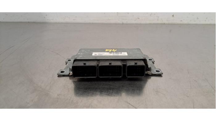 Used Engine management computer Dacia Lodgy (JS/SD0J) 1.6 Sce 100 16V Price € 266,20 Inclusive VAT offered by Autohandel Didier
