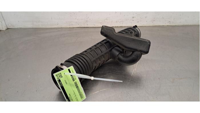 Begagnade Luftfilterhus Dacia Lodgy (JS/SD0J) 1.6 Sce 100 16V Pris € 30,25 Inklusive moms erbjuds av Autohandel Didier