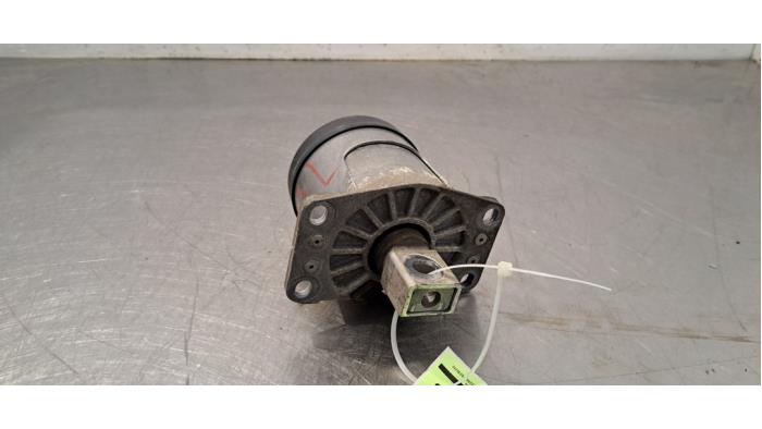 Used Engine mount Porsche 911 (992) 3.0 24V Carrera Price € 798,60 Inclusive VAT offered by Autohandel Didier