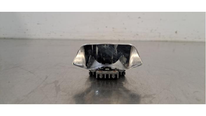 Używane Modułowy reflektor LED Porsche 911 (992) 3.0 24V Carrera Cena € 60,50 Z VAT oferowane przez Autohandel Didier