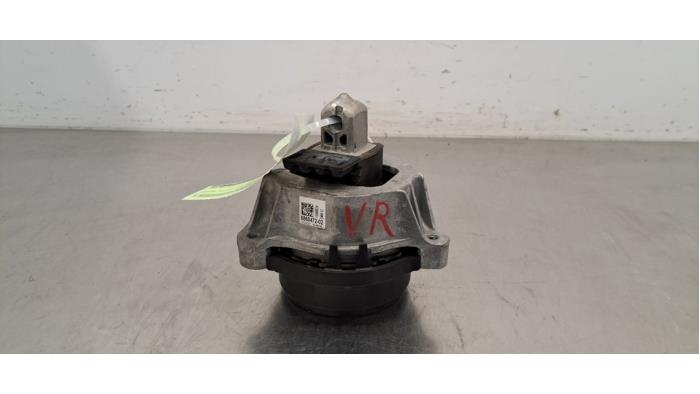 Used Engine mount BMW 4 serie (G23) M440i 48V 3.0 Turbo 24V Price € 42,35 Inclusive VAT offered by Autohandel Didier