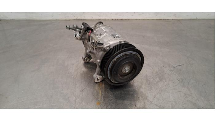 Usagé Pompe clim BMW 4 serie (G23) M440i 48V 3.0 Turbo 24V Prix € 199,65 Prix TTC proposé par Autohandel Didier