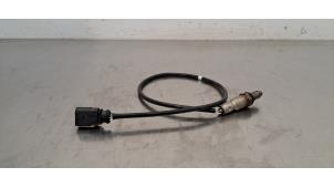 Lambda probe from a Volkswagen Golf VIII Variant (GC5) 1.5 eTSI 16V 2024