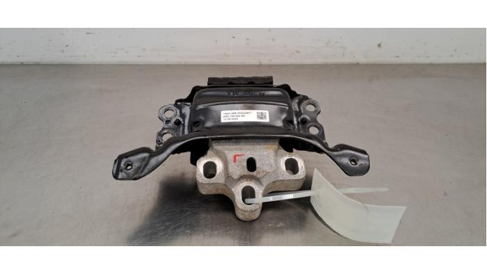 Usagé Support moteur Volkswagen Golf VIII (CD1) 2.0 TDI BlueMotion 16V Prix € 48,40 Prix TTC proposé par Autohandel Didier