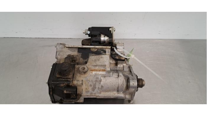 Gebrauchte Anlasser Toyota Hilux V/VI 2.8 D4D-F 16V 4x4 Preis € 332,75 Mit Mehrwertsteuer angeboten von Autohandel Didier