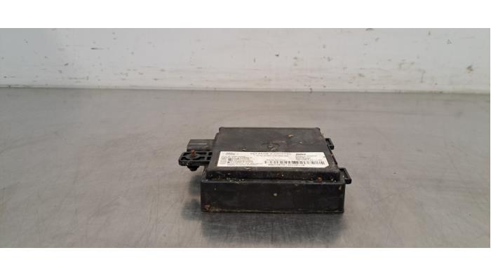 Begagnade Radarsensor Ford Kuga II (DM2) 2.0 TDCi 16V 163 4x4 Pris € 133,10 Inklusive moms erbjuds av Autohandel Didier