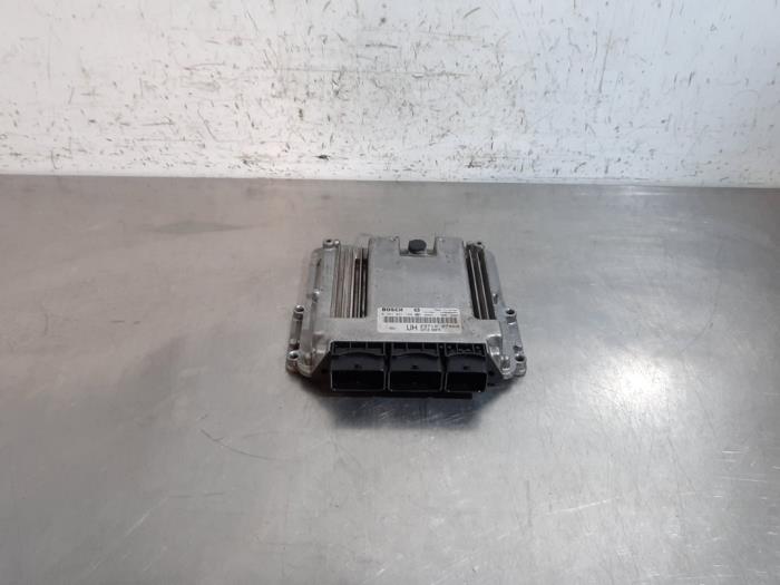 Used Engine management computer Renault Koleos I 2.0 dCi 16V Price € 266,20 Inclusive VAT offered by Autohandel Didier