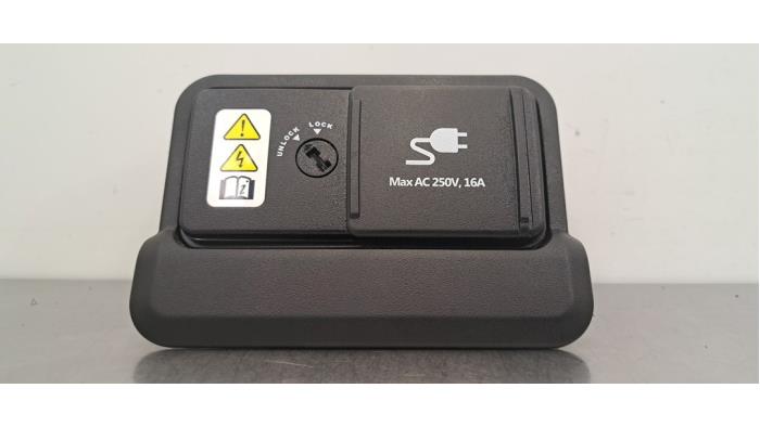 Usados Conector Kia EV6 (CV) 77.4 kWh RWD Precio € 133,10 IVA incluido ofrecido por Autohandel Didier