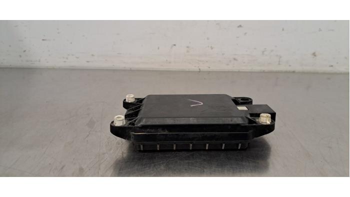 Usados Sensor de radar Citroen Jumpy 2.0 Blue HDI 145 Precio € 399,30 IVA incluido ofrecido por Autohandel Didier