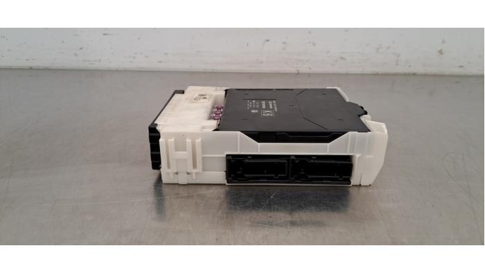 Used Body control computer Toyota Corolla Cross 2.0 VVT-i 16V Hybrid 200 Price € 133,10 Inclusive VAT offered by Autohandel Didier