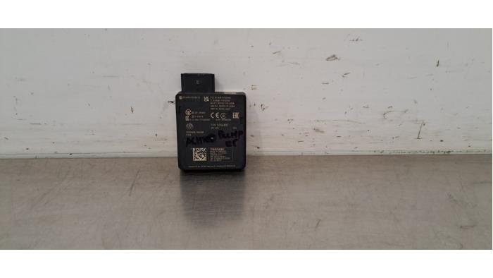 Begagnade Dödvinkelsensor Alfa Romeo Giulia (952) 2.2d 190 16V Pris € 163,35 Inklusive moms erbjuds av Autohandel Didier