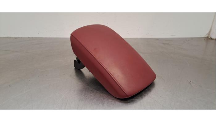 Begagnade Armstöd MG HS/EHS I (AS23) 1.5 EHS T-GDI Hybrid Pris € 133,10 Inklusive moms erbjuds av Autohandel Didier