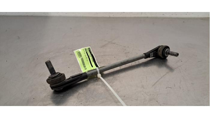 Używane Lacznik stabilizatora BMW X3 (G01) xDrive 20d 2.0 TwinPower Turbo 16V Cena € 18,15 Z VAT oferowane przez Autohandel Didier