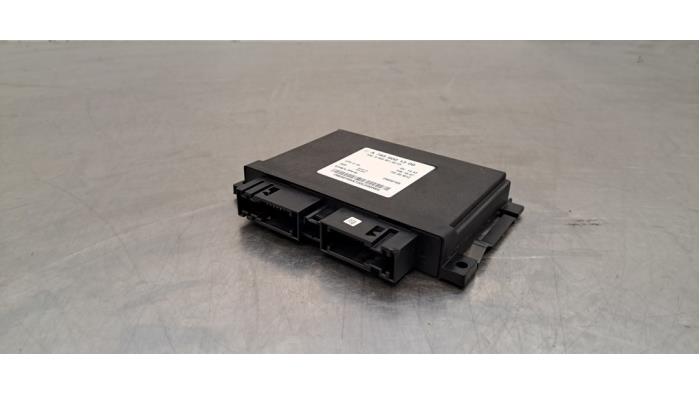 Usados Módulo electrónico central Mercedes EQC (N293) 400 4-Matic 80 kWh Precio € 133,10 IVA incluido ofrecido por Autohandel Didier