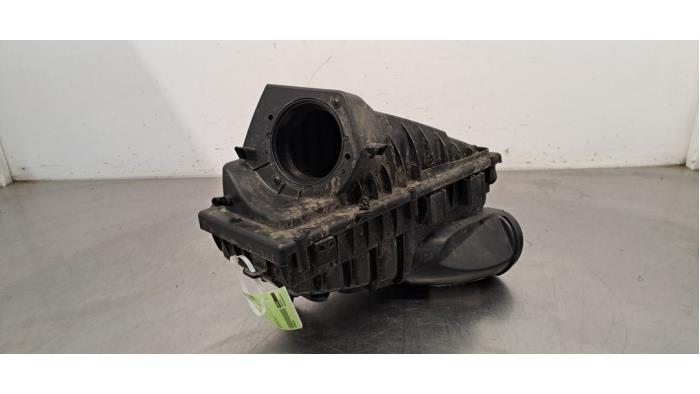Begagnade Luftfilterhus Landrover Range Rover Sport (LW) 3.0 SDV6 Pris € 133,10 Inklusive moms erbjuds av Autohandel Didier
