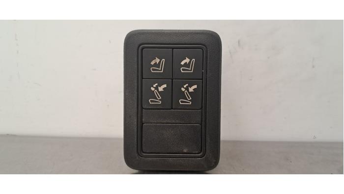 Begagnade Brytare, eldrivet säte Landrover Range Rover Sport (LW) 3.0 SDV6 Pris € 163,35 Inklusive moms erbjuds av Autohandel Didier