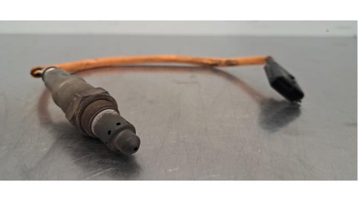 Sonde lambda Renault Captur I (2R), 2013 0.9 Energy TCE 12V, SUV, Essence, 898cc, 66kW (90pk), FWD, H4B400; H4BA4; H4B408; H4BB4; H4B412; H4BG4, 2013-06 (Occasion)