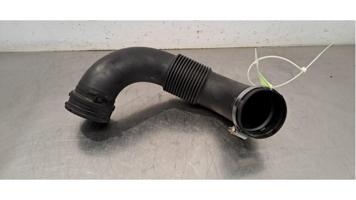 Gebrauchte Intercooler Rohr Renault Trafic (1FL/2FL/3FL/4FL) 1.6 dCi 125 Twin Turbo Preis € 48,40 Mit Mehrwertsteuer angeboten von Autohandel Didier