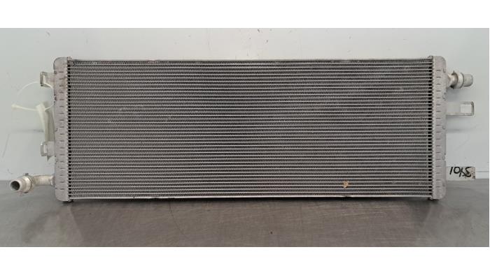 Usagé Radiateur Mercedes GLE (V167) 300d 2.0 Turbo 16V 4-Matic Prix € 229,90 Prix TTC proposé par Autohandel Didier