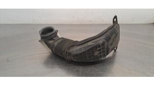 Usagé Tuyau d'aspiration air Nissan Juke (F16) 1.0 DIG-T 117 12V Prix € 30,25 Prix TTC proposé par Autohandel Didier